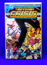 Load image into Gallery viewer, Crisis on Infinite Earths #1-#10 Series
