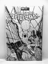 Load image into Gallery viewer, The Amazing Spiderman #49 Incentive Bundle Set
