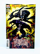 Load image into Gallery viewer, Venom #18 1st &amp; 2nd print variant
